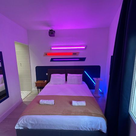 Roma Reva: Design Et Home Cinema Nîmes Exteriör bild