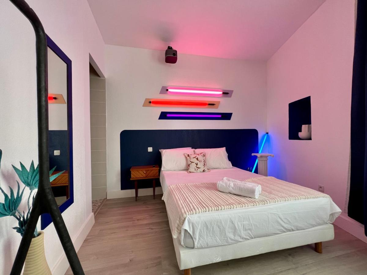 Roma Reva: Design Et Home Cinema Nîmes Exteriör bild