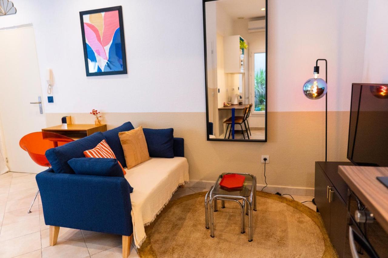 Roma Reva: Design Et Home Cinema Nîmes Exteriör bild