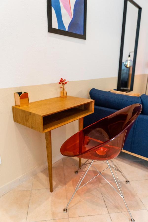 Roma Reva: Design Et Home Cinema Nîmes Exteriör bild