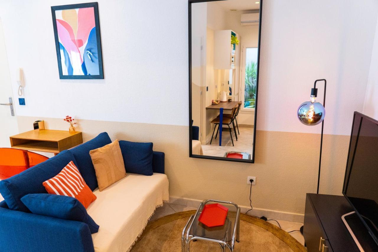 Roma Reva: Design Et Home Cinema Nîmes Exteriör bild