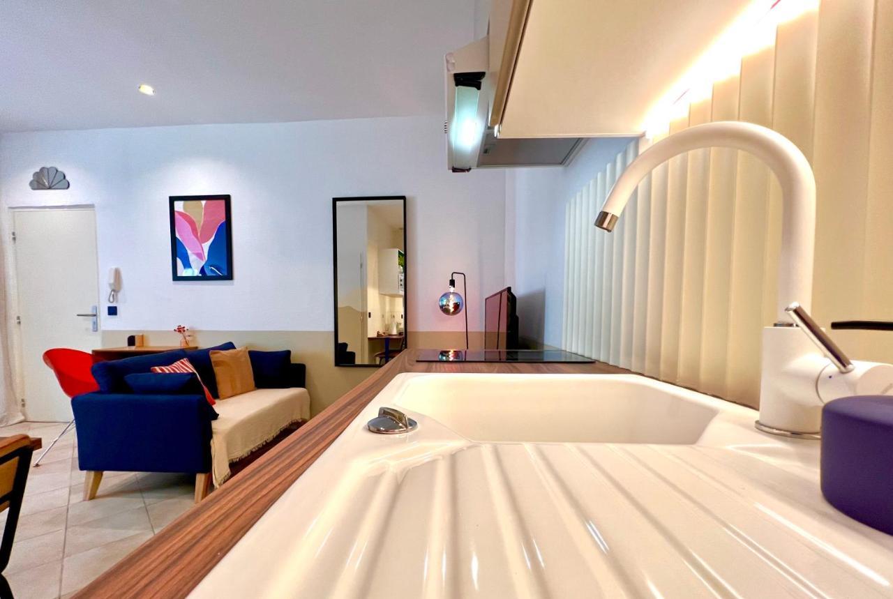 Roma Reva: Design Et Home Cinema Nîmes Exteriör bild